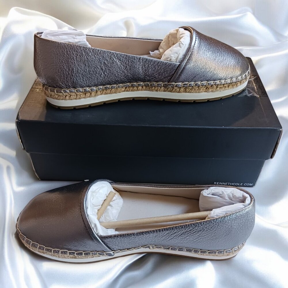 Kenneth Cole Cara Anthracite Flat Espadrille Shoes - New in Box, Size 8M